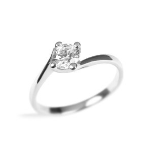 Decentný strieborný prsteň Crystal 6mm so Swarovski® Zirconia veľkosť obvod 61 mm
