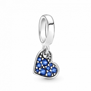 PANDORA korálka Naklonené, žiarivo modré pavé srdce 799404C01