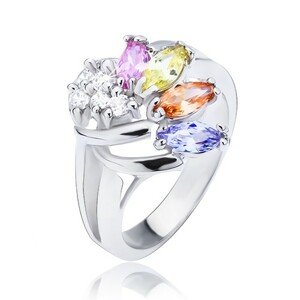 Lesklý prsteň striebornej farby, vejár z farebných a čírych zirkónov - Veľkosť: 51 mm