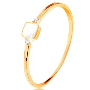 Prsteň zo žltého 14K zlata - biely glazúrovaný štvorček, drobné číre zirkóny - Veľkosť: 56 mm