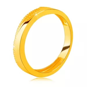 Obrúčka zo žltého 14K zlata - trojuholníkové zárezy lemované drobnými bodkami - Veľkosť: 62 mm