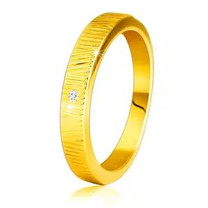 Prsteň zo žltého 14K zlata - jemné ozdobné zárezy, číry zirkón, 1,5 mm - Veľkosť: 62 mm