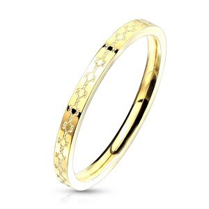 Oceľová obrúčka v zlatom farebnom prevedení - filigránový vzor, úzke ramená, 2 mm - Veľkosť: 49 mm