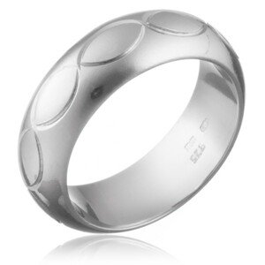 Prsteň zo striebra 925 - gravírovaný pás obrysov zrnka - Veľkosť: 57 mm