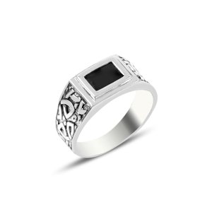 Olivie Pánsky strieborný prsteň ONYX 5708 Veľkosť prsteňov: 9 (EÚ: 59 – 61) Ag 925; ≤4,1 g.
