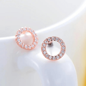 OLIVIE Strieborné náušnice KRUH ROSE 7743 Ag 925; ≤1 g.