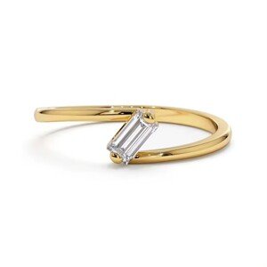 OLIVIE Strieborný prsteň PATRICIE GOLD 8824 Veľkosť prsteňov: 5 (EÚ: 49 – 50) Ag 925; ≤1,0 g.
