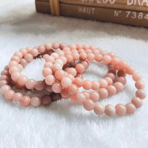 OLIVIE Náramok 8mm RUŽOVÝ OPÁL 9129 ≤19 g.