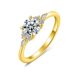 Olivie Stříbrný prsten MOISSANITE GOLD 9843 Velikost prstenů: 9 (EÚ: 59 – 61) Ag 925; ≤1,7 g.